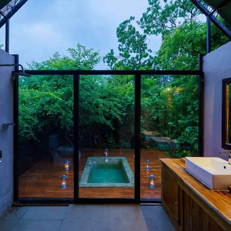 Hotel Makini Bush Camp, Yala Exterior foto